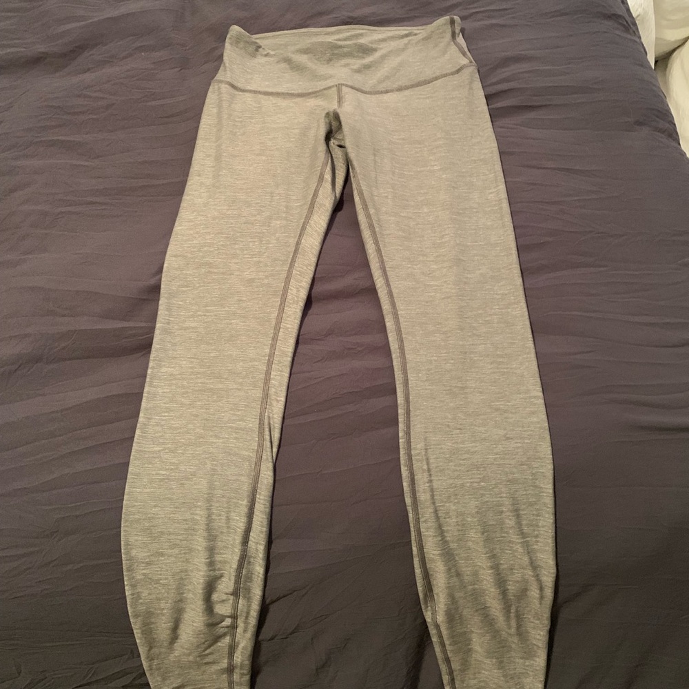 The comfiest Lululemon yoga pants ever!